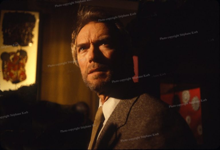Clint Eastwood portrait coté gauche 